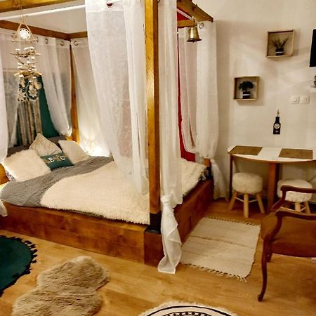 Studio Du Voyage Gare D Auray Brech Eksteriør billede